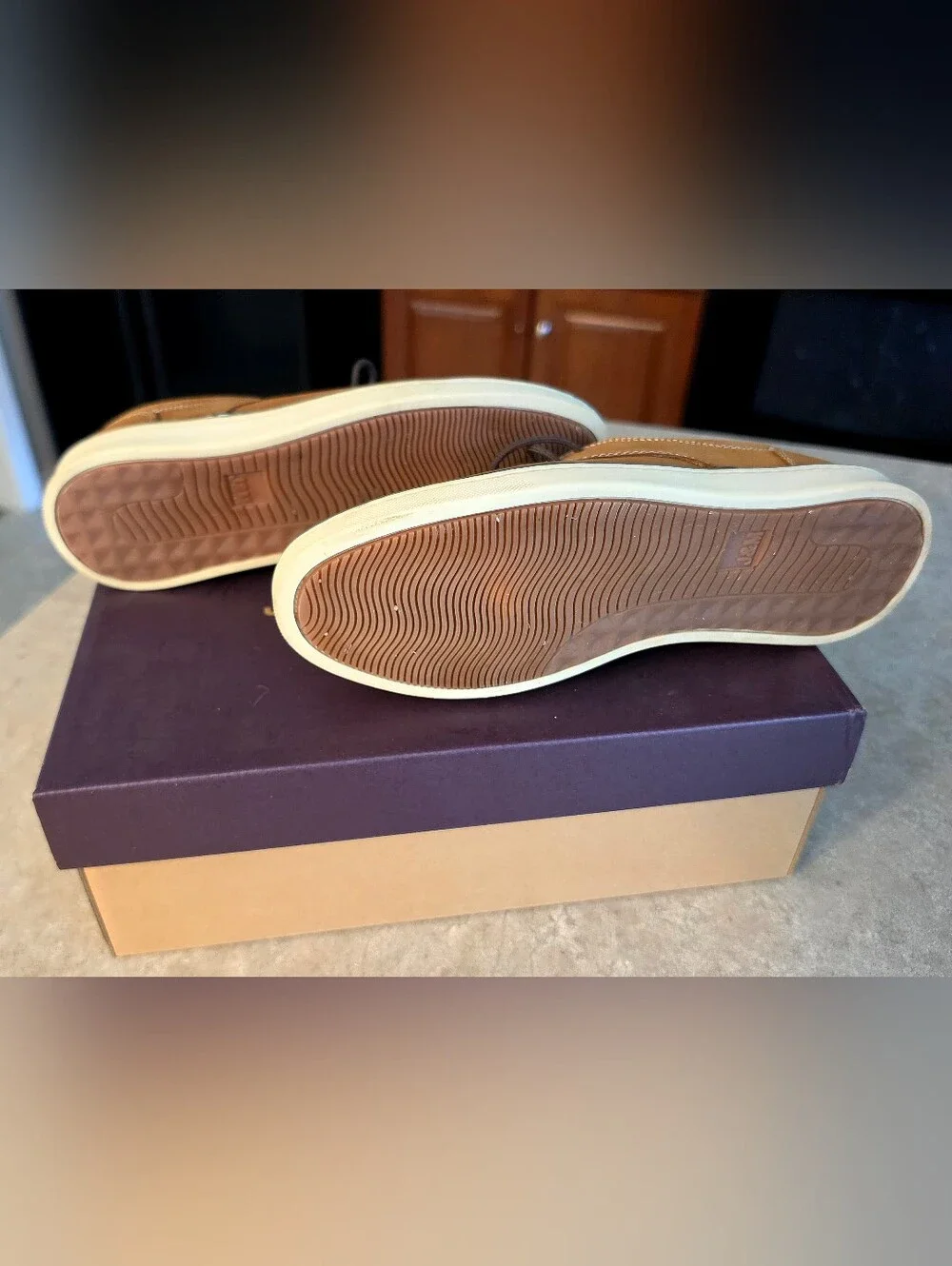 Boys Sz 5 Brown Oiled Nubuck Casual Dress Shoes Johnson & Murphy
